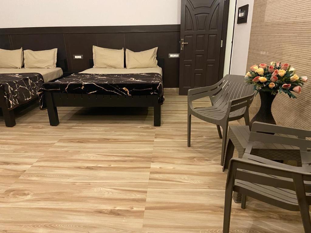 קודאיקנאל Rr Holidays - Home Stay מראה חיצוני תמונה